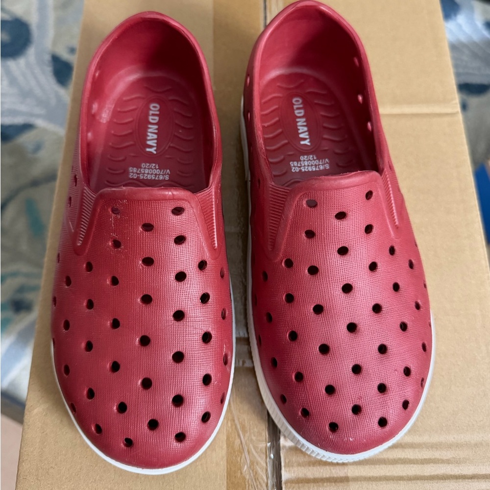Old Navy Kids' Perforated Slip-On Water Shoes